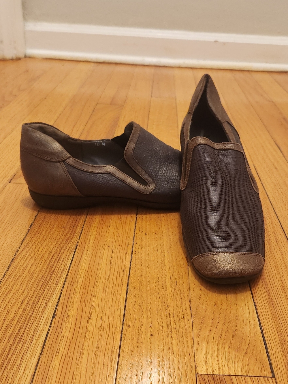Sesto Meucci Leather Slip-On Loafers Bronze Brown Comfort Shoes Size 10M
